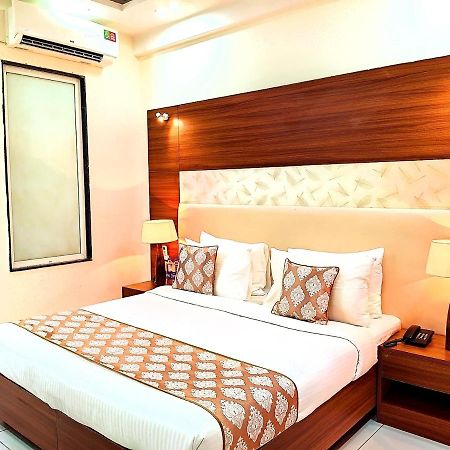 Hotel When In Gurgaon - Opposite To Artemis Hospital Extérieur photo
