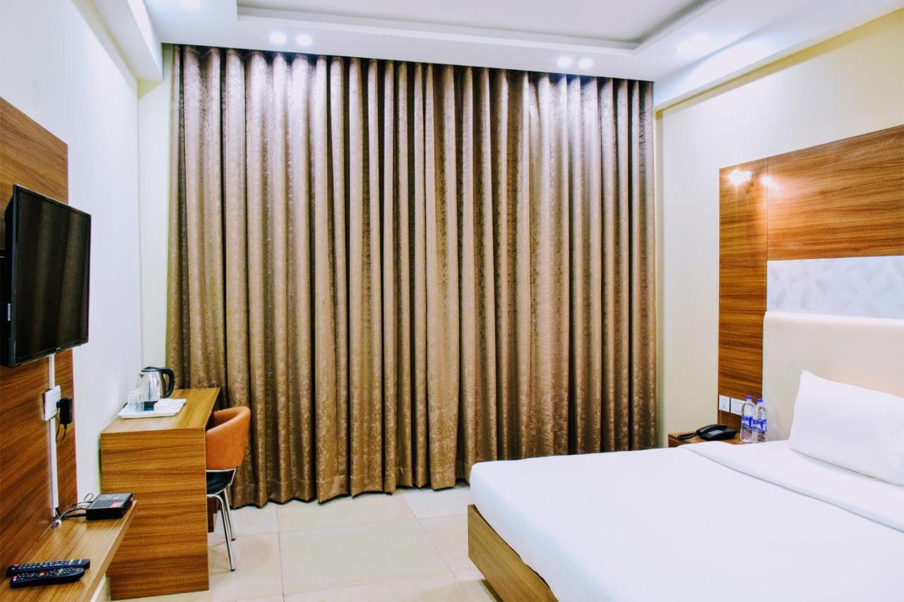 Hotel When In Gurgaon - Opposite To Artemis Hospital Extérieur photo