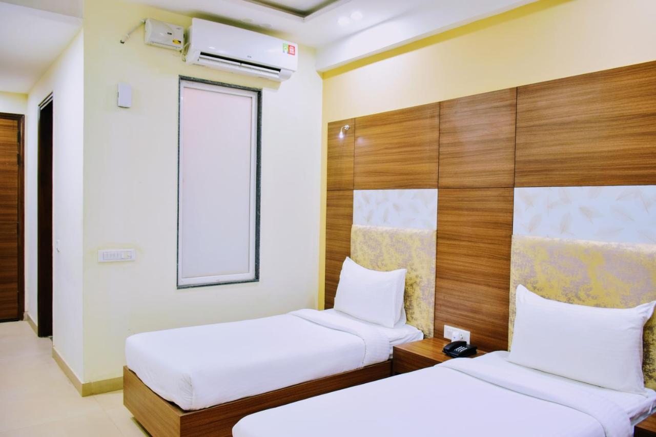 Hotel When In Gurgaon - Opposite To Artemis Hospital Extérieur photo